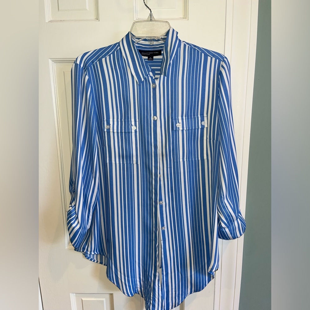 Jones New York blouse